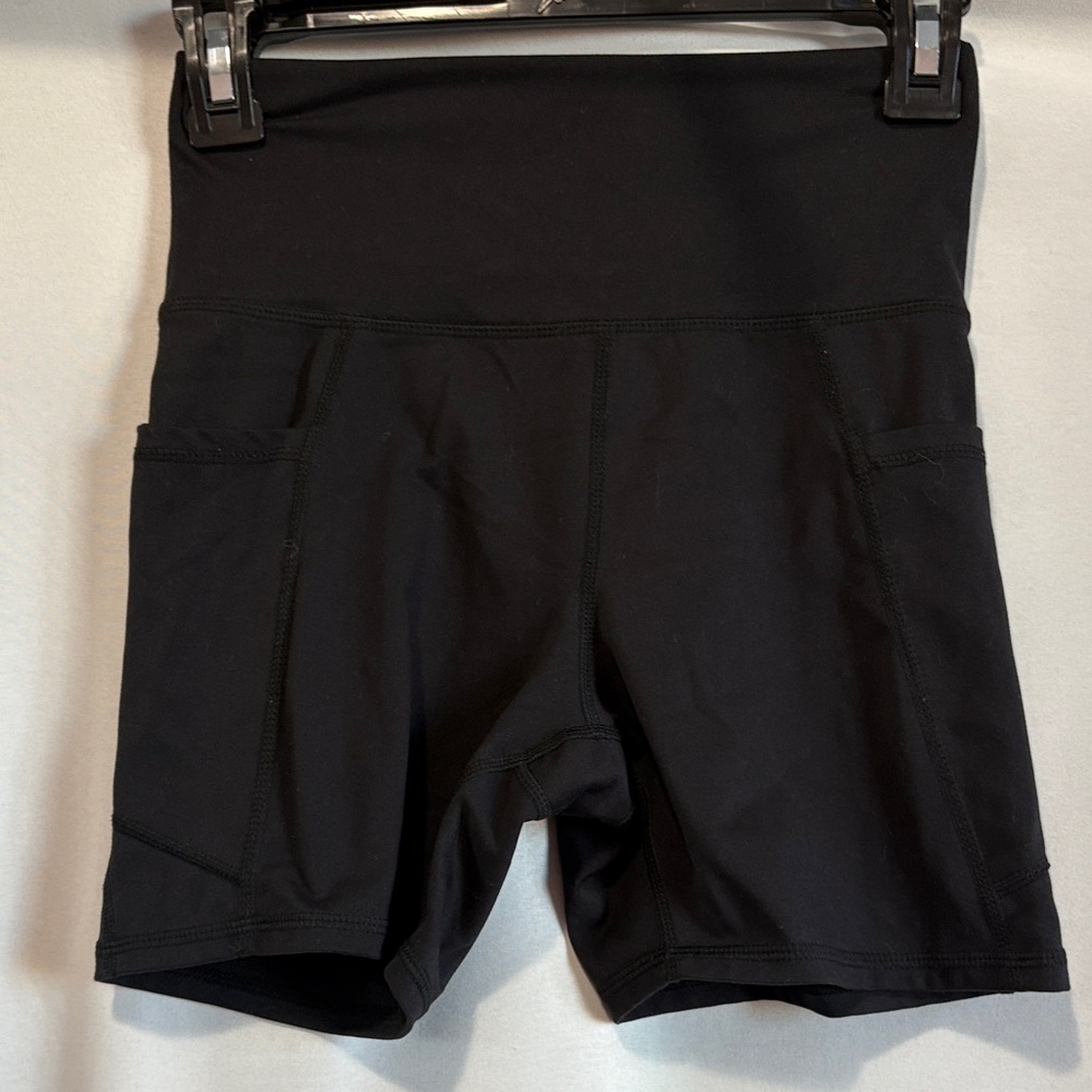 Women's Black Bike Shorts with Pockets